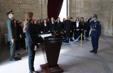 Çakır Okulları Resmi Tören ve Çelenk Sunma Merasimi ile Anıtkabir'de