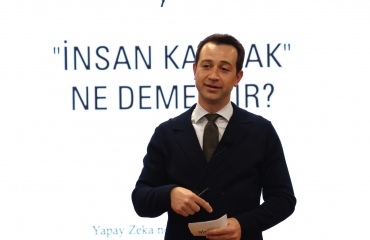 Eğitim Teknolojileri Girişimcisi & Yatırımcı Globed E-learning & Okuvaryum Kurucusu Esat Uğurlu, Yapay Zekâ Çağında İnsan Kalmak: Eğitimin Yeni Rolü Konferansı