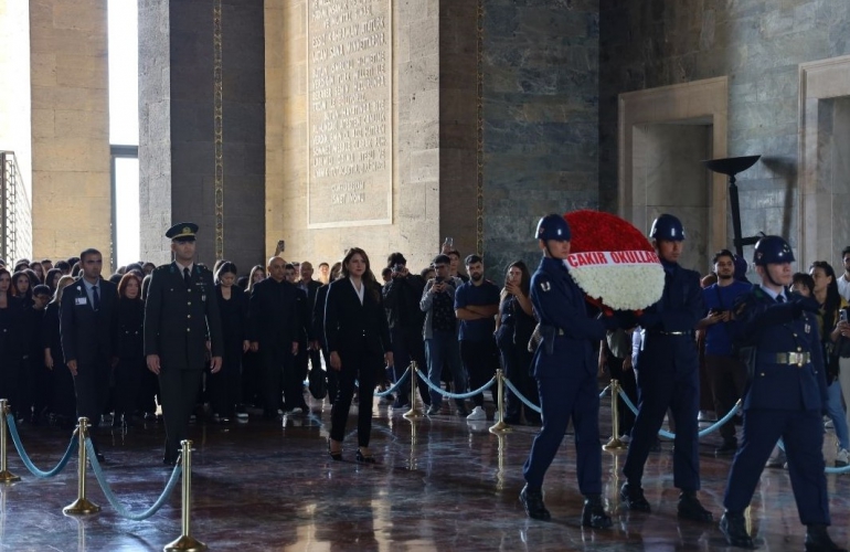 Çakır Okulları Resmi Tören ve Çelenk Sunma Merasimi ile Anıtkabir'de